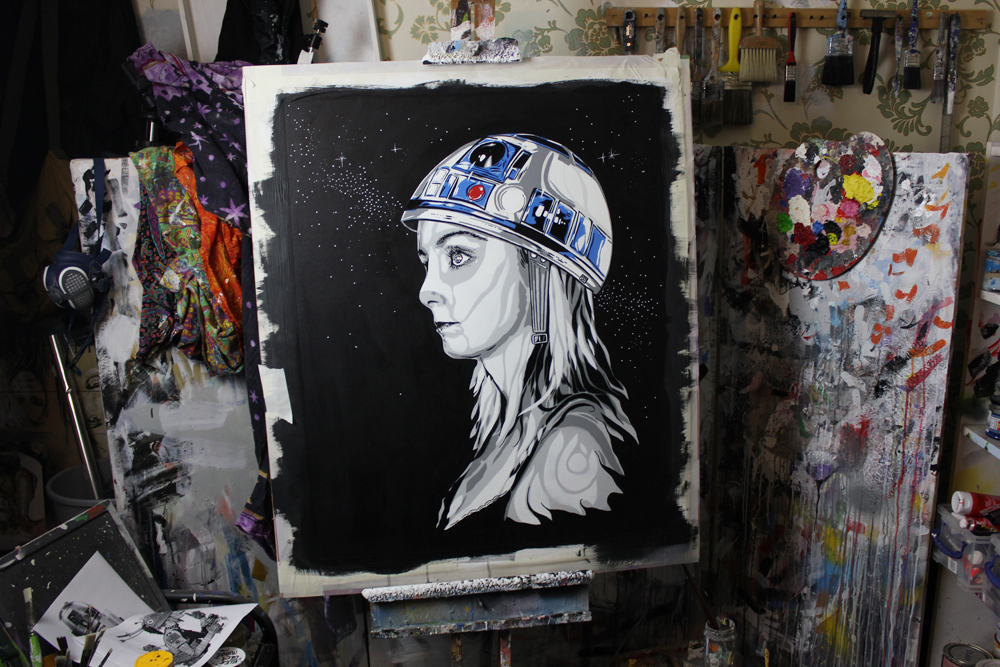 Star Girl - R2D2 Helmet Painting 